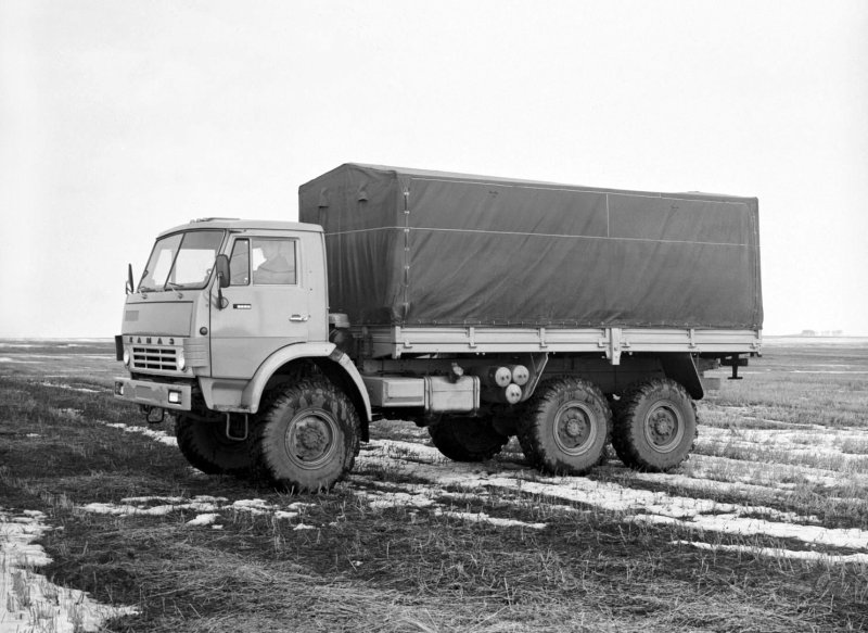 КАМАЗ-43106 43105