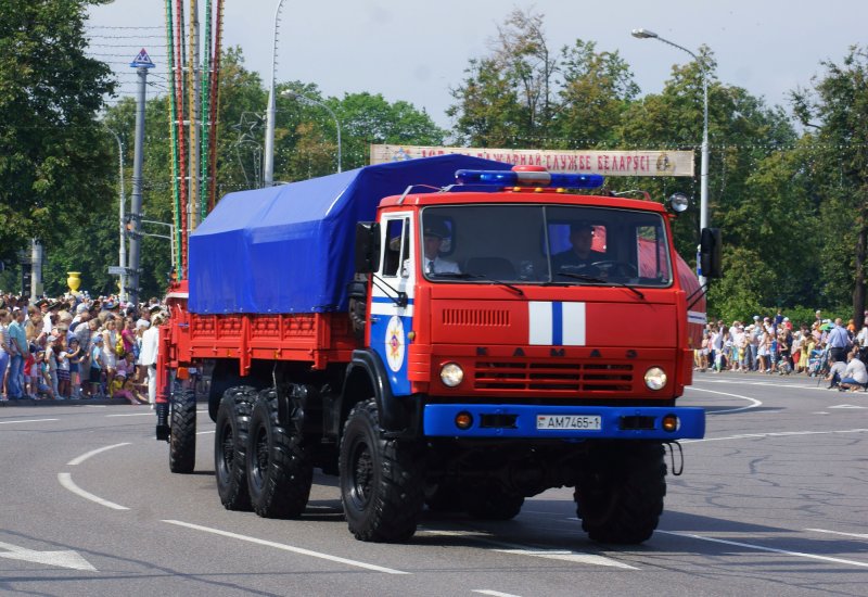 КАМАЗ 4310