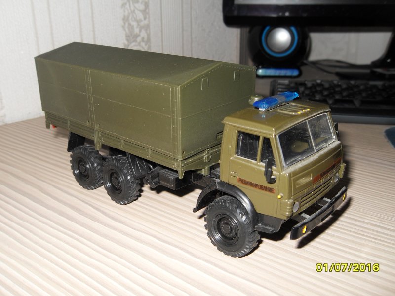 КАМАЗ-43105 сбоку