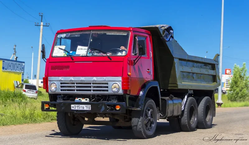 Автосамосвал КАМАЗ-55111