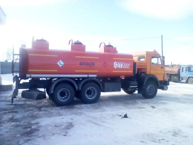 КАМАЗ тягач бензовоз