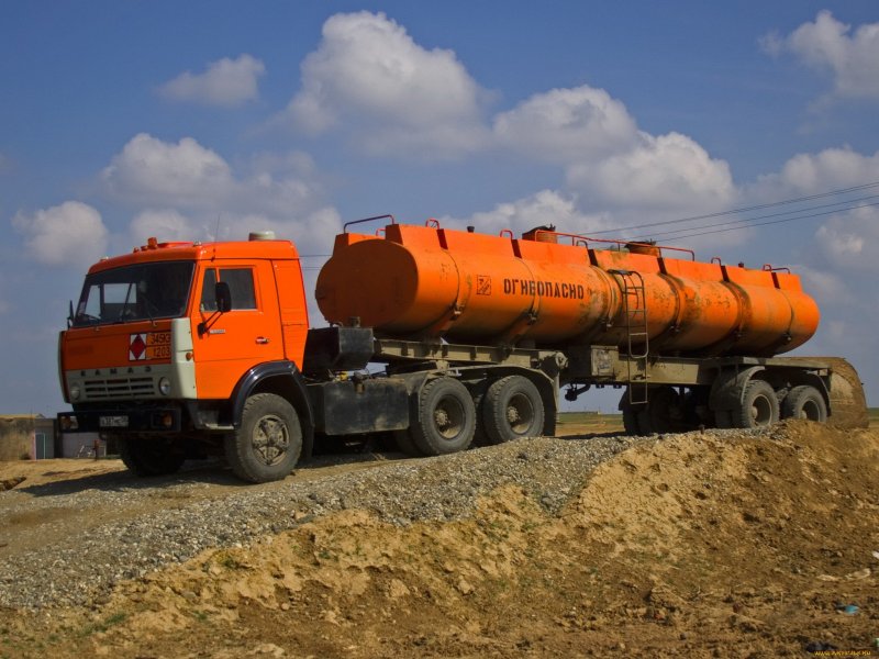 КАМАЗ 54112 бензовоз