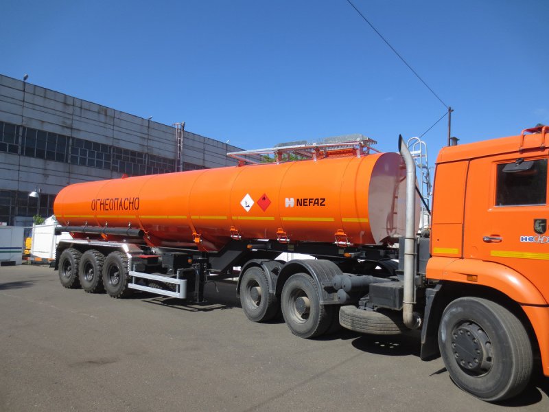 Полуприцеп бензовоз НЕФАЗ
