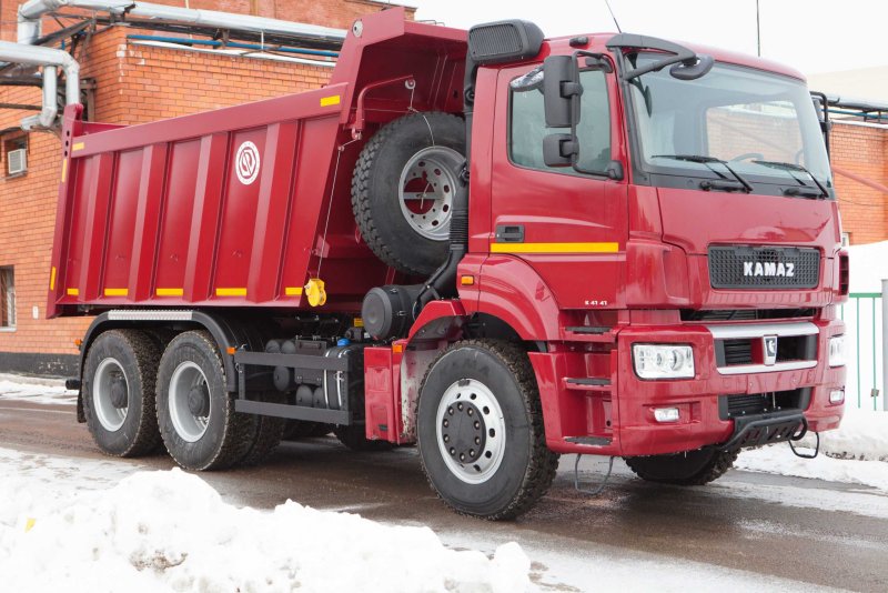 КАМАЗ 65801 самосвал