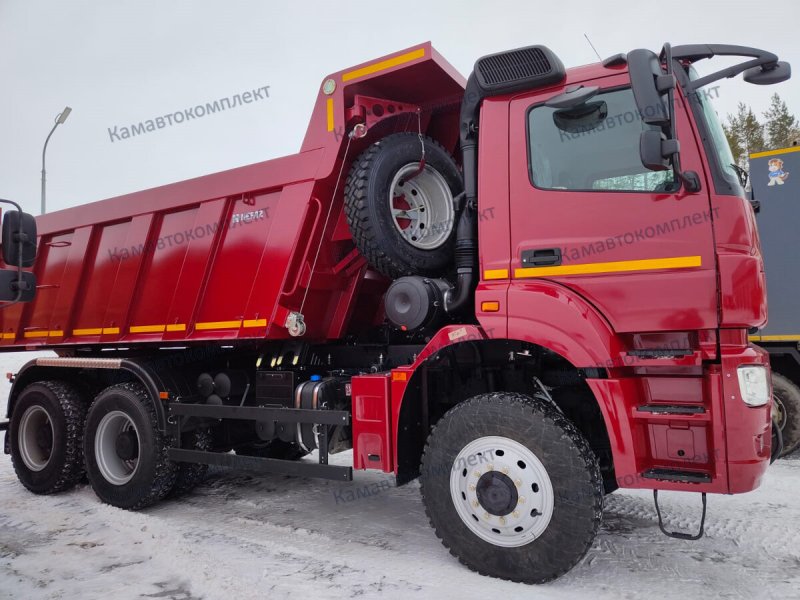 КАМАЗ 65802 самосвал