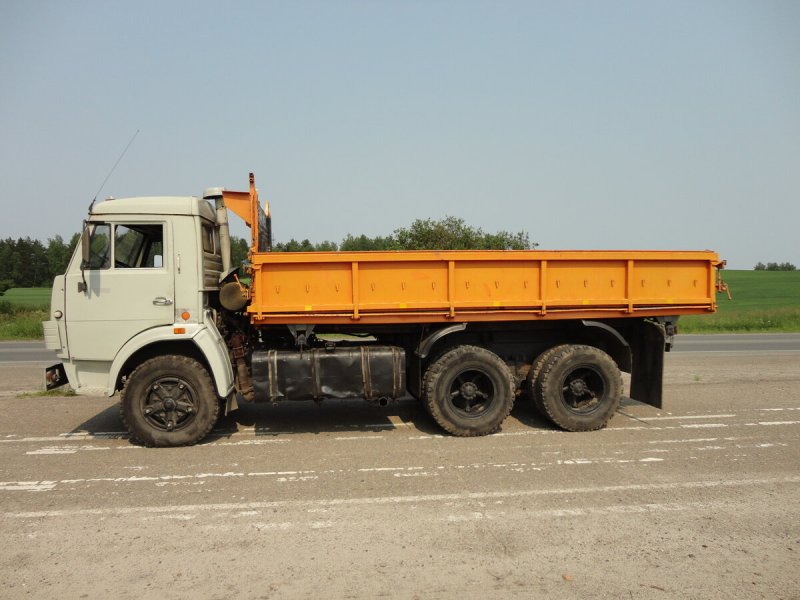 КАМАЗ 55102 2000 года