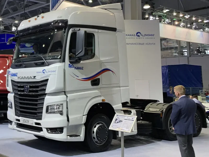 КАМАЗ-54901 С кабиной