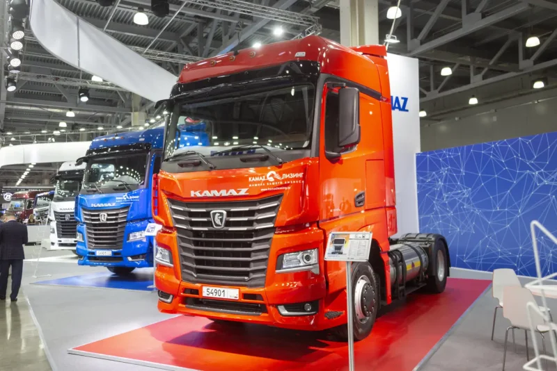 Тягач КАМАЗ-54901