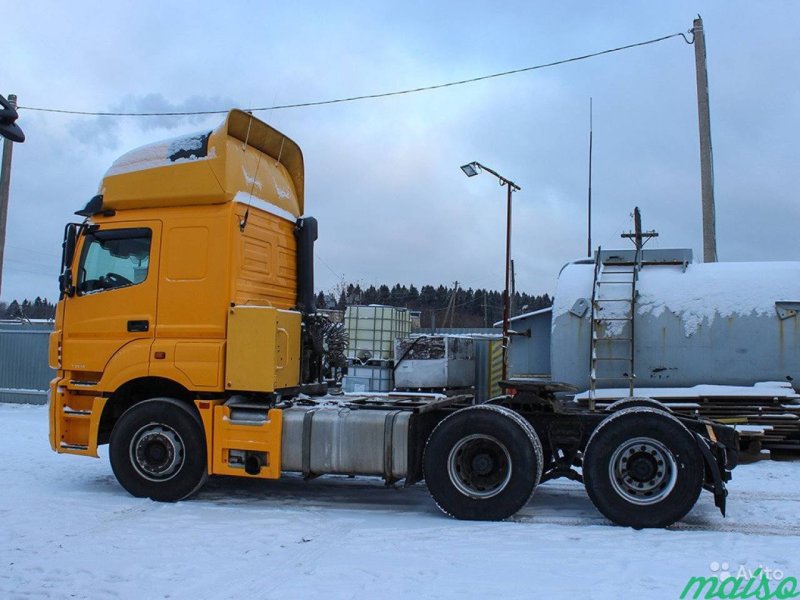 Седельный тягач КАМАЗ 65206