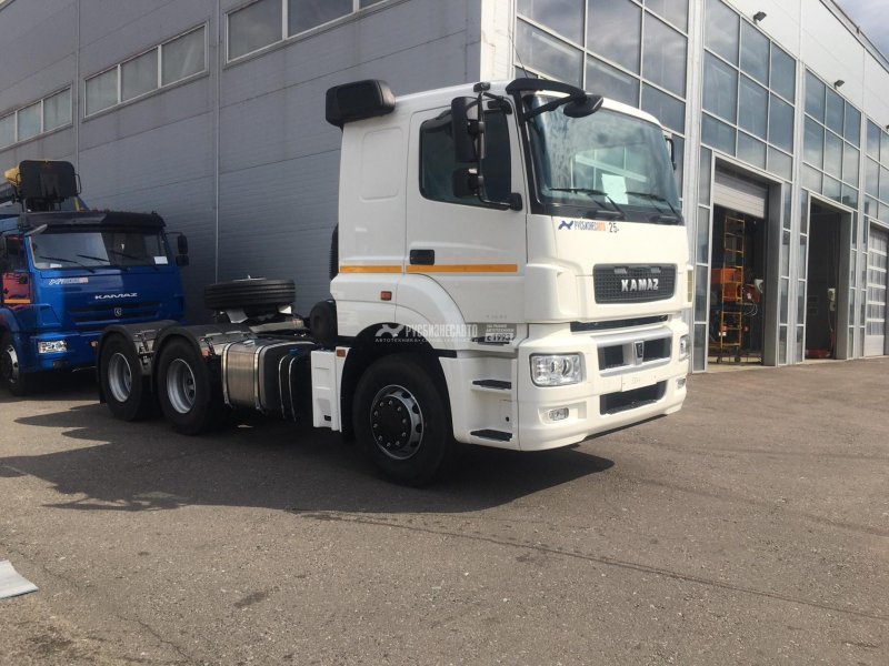 КАМАЗ 65206-032-68 (т5) тягач седельный