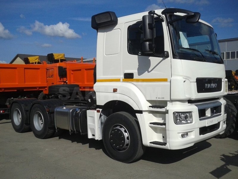 Тягач КАМАЗ 65206
