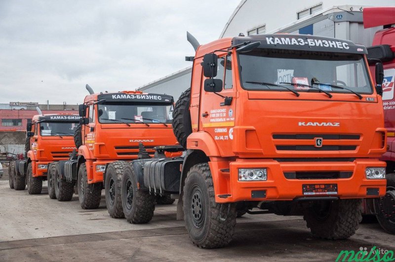 КАМАЗ-44108 седельный тягач