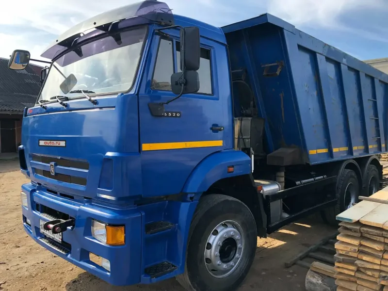 КАМАЗ 6520 самосвал синий