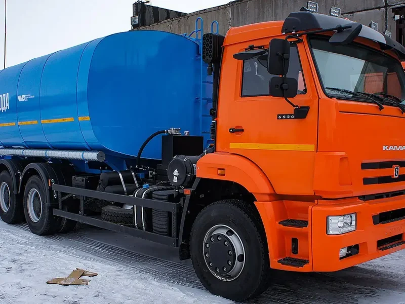 КАМАЗ 6520 водовоз