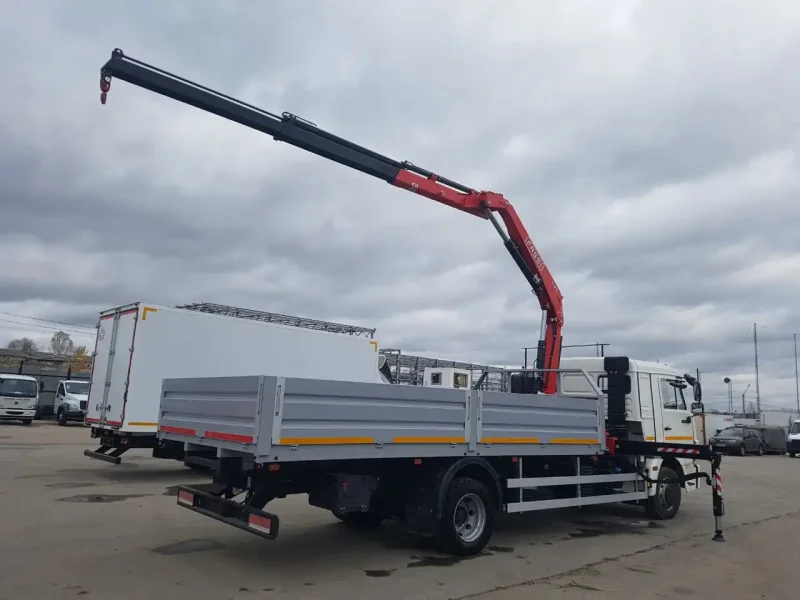 КАМАЗ 4308 С КМУ