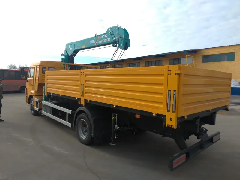 КАМАЗ 4308 С КМУ