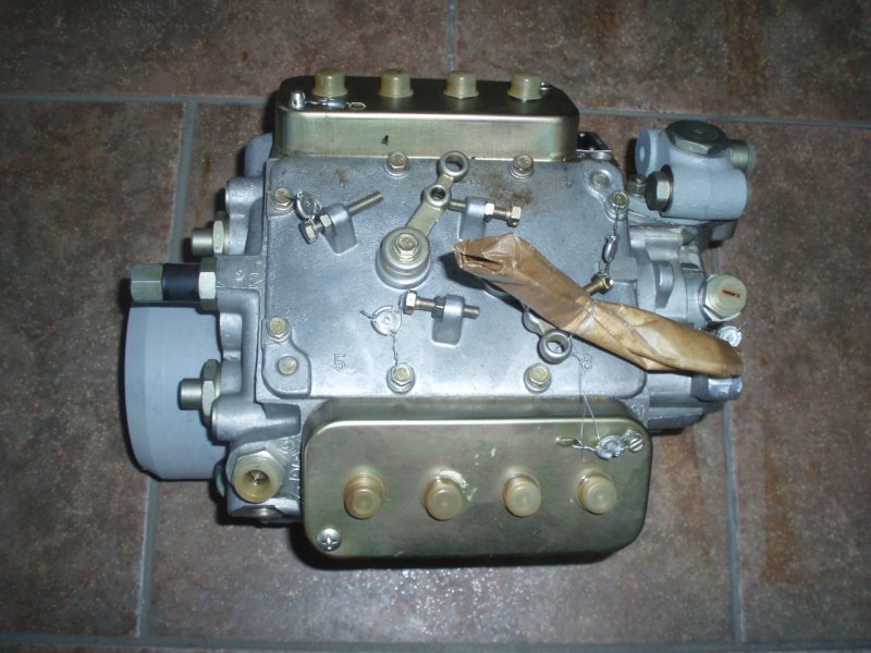 Топливный насос КАМАЗ 4310