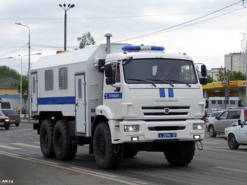 ОМОНОВСКИЙ КАМАЗ