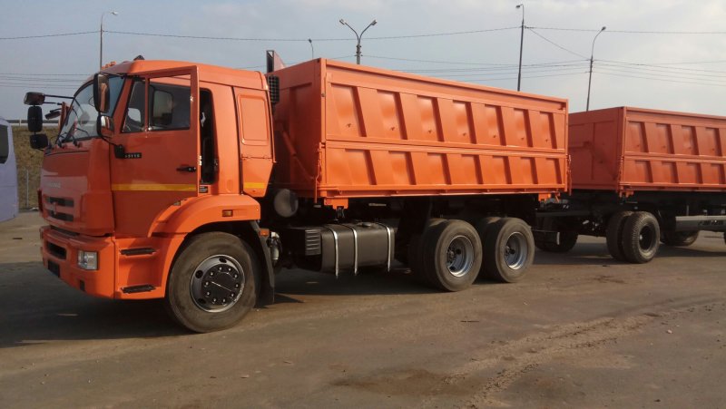 КАМАЗ 65115 самосвал сельхозник