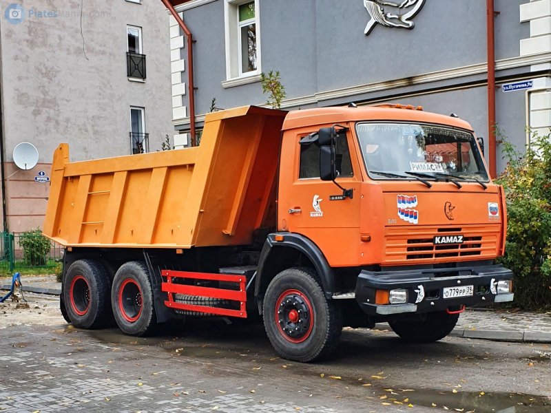 Грузовик КАМАЗ 65115