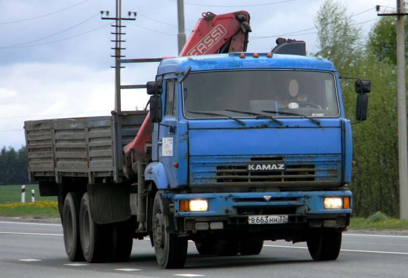 КАМАЗ 64 131