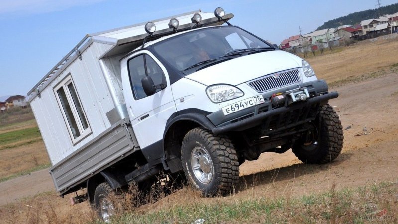 Автодом бортовой ГАЗ Соболь 4х4