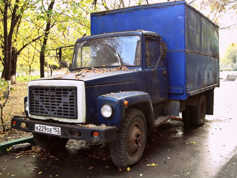 ГАЗ 22 бирюзовая