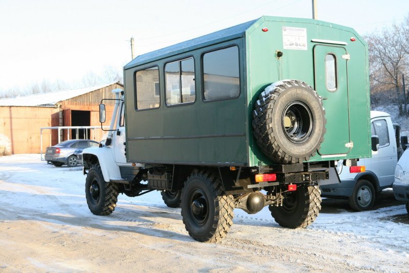 Вахтовка ГАЗ 33081