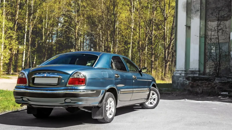 ГАЗ-3111 автомобиль