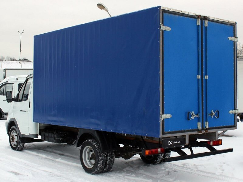 Газель 3202 сзади