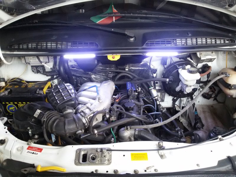 Подкапотка Газель 405
