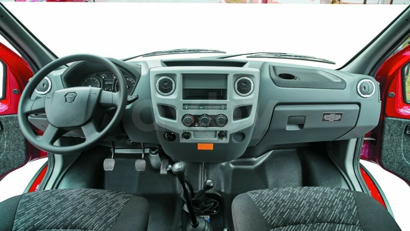 ГАЗ 3308 Некст салон