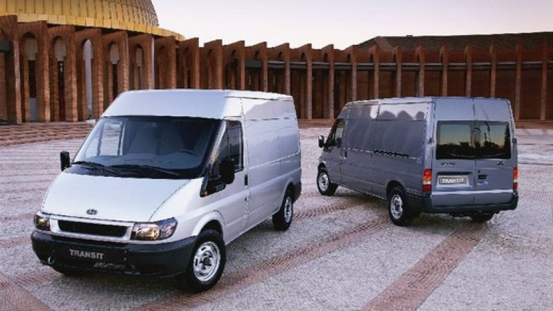 Ford Transit пассажирский сбоку