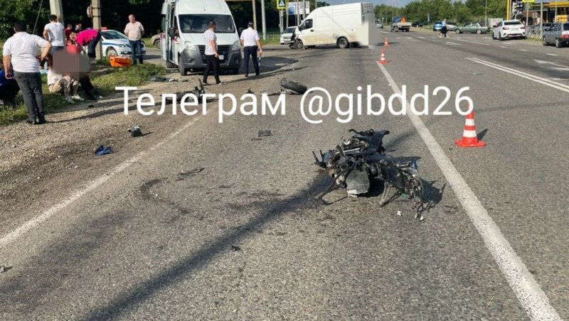 Разбитая Газель пассажирская