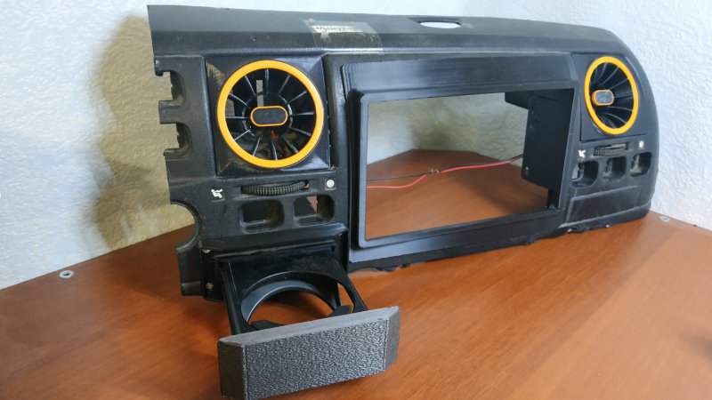 Подстаканник в Газель 3302