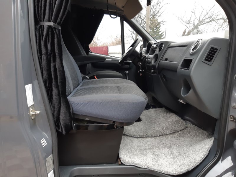 Перетяжка Торпедо Mercedes-Benz g500