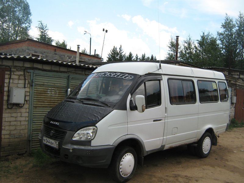 Автомобиль ГАЗ-32213