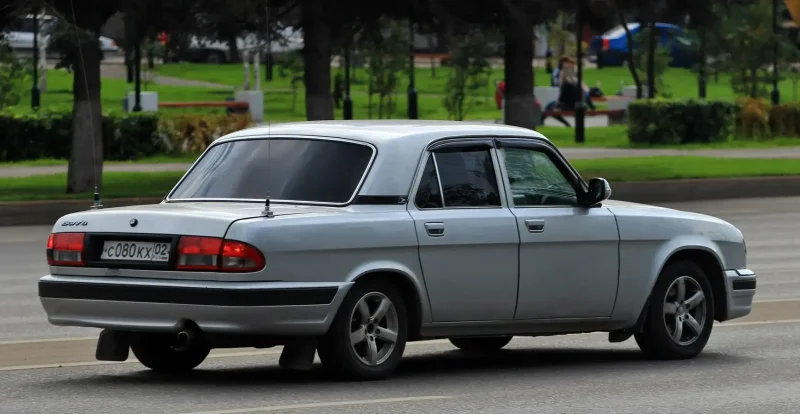 Волга 2003