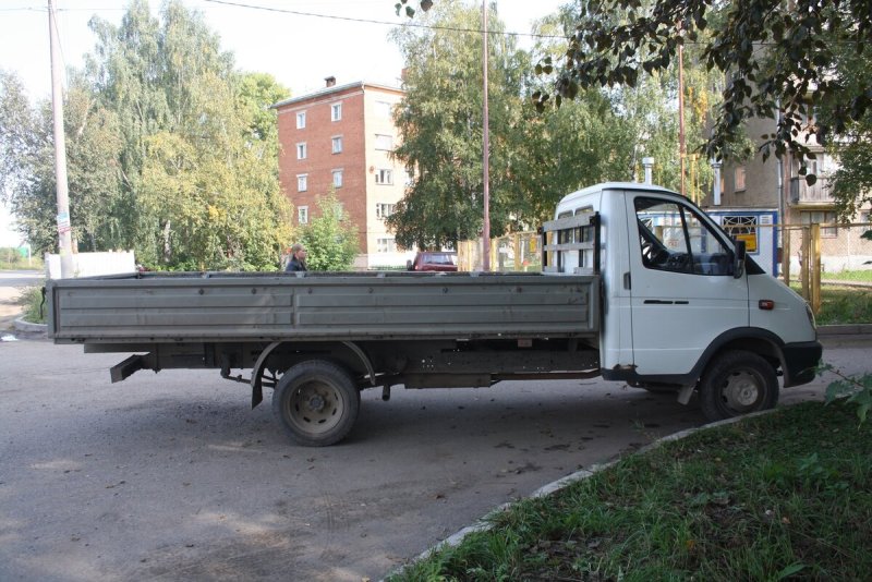 Газель 3302 бортовой грузовик