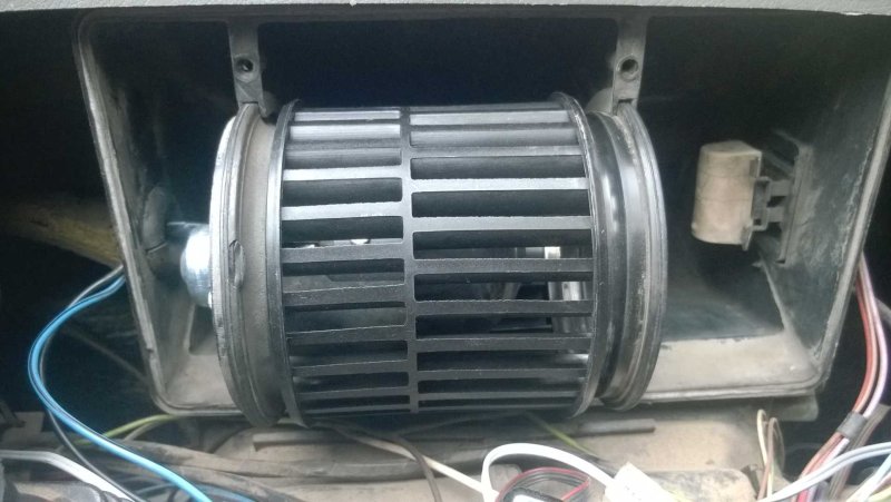 Мотор печки ГАЗ 2217 Соболь