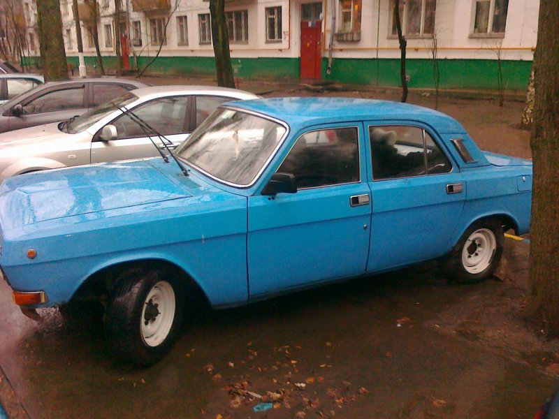 ГАЗ 24 перекрасил