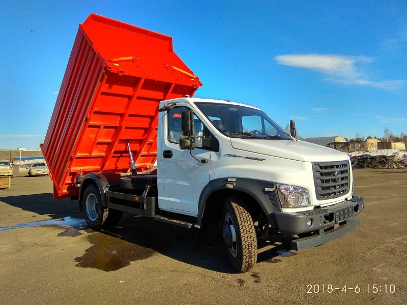 ГАЗ-САЗ-2507 самосвал