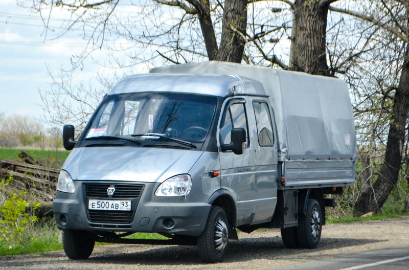 ГАЗ 330230