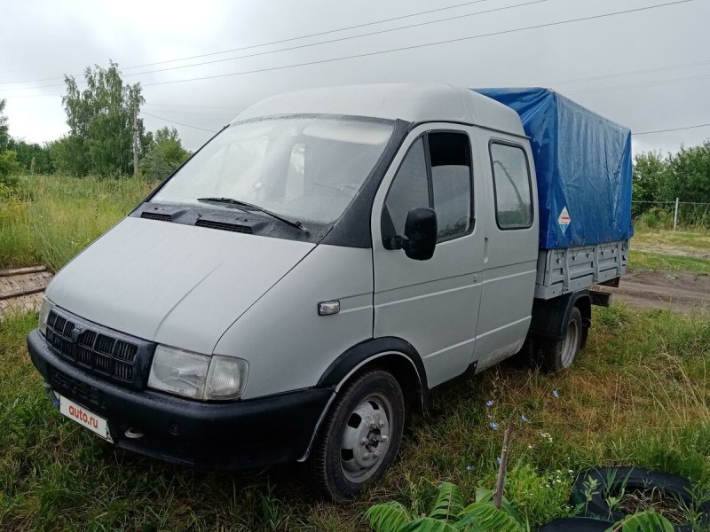 ГАЗ-330232 «фермер». Промтоварный фургон.