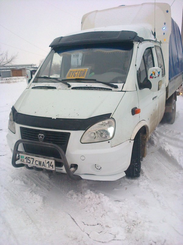 Бампер Газель черный глянец