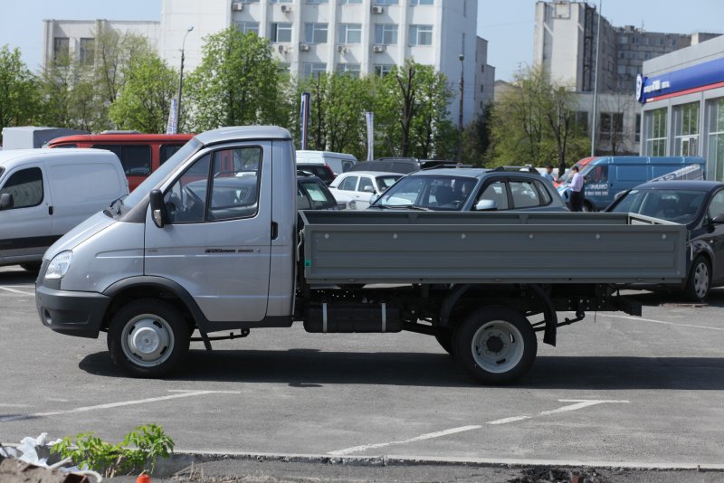 ГАЗ 3302 бортовой