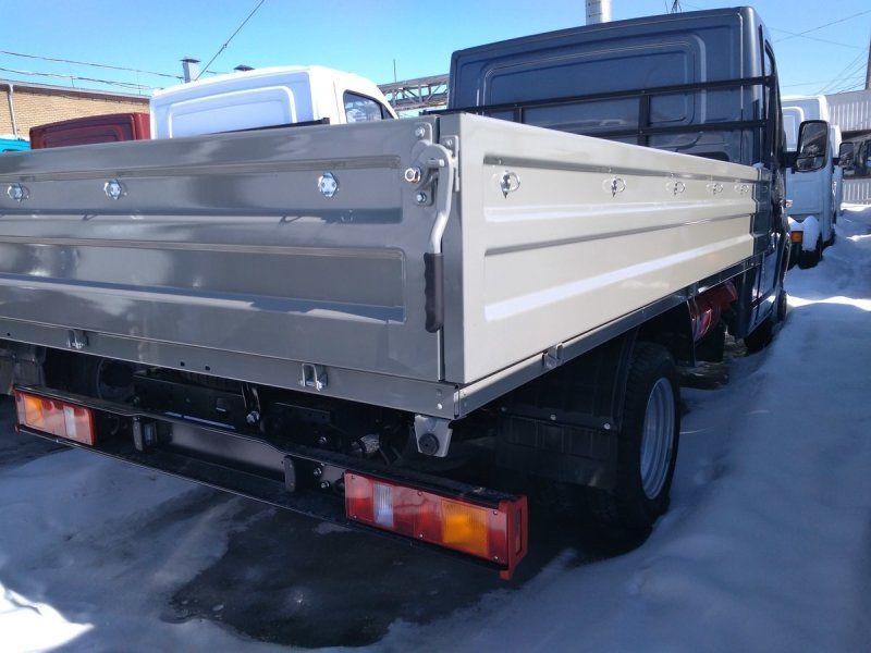 ГАЗ 3302 Газель грузовая бортовая