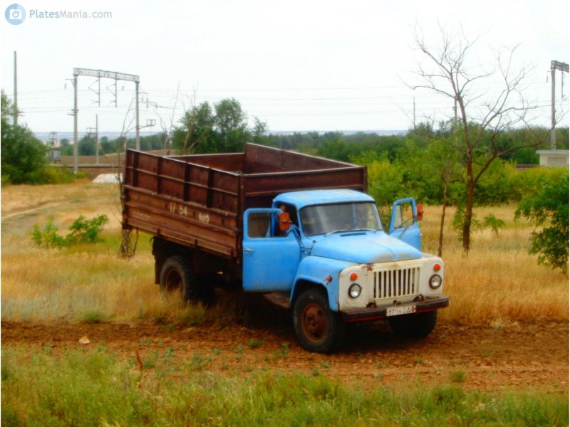 ГАЗ м21 трехосный