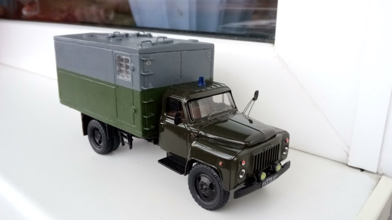 Наш автопром ЗИЛ 130
