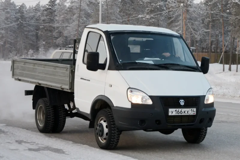 ГАЗ 33027